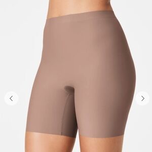 SPANX Seamless Mid Thigh Nude Shapewear Shorts